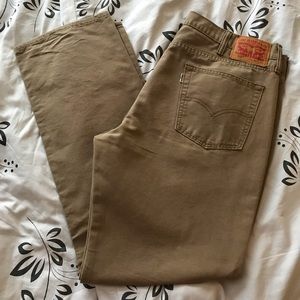 Men’s Levi’s Pants